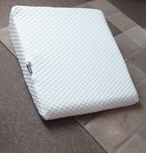 Large orthopedic wedge - 2, x
